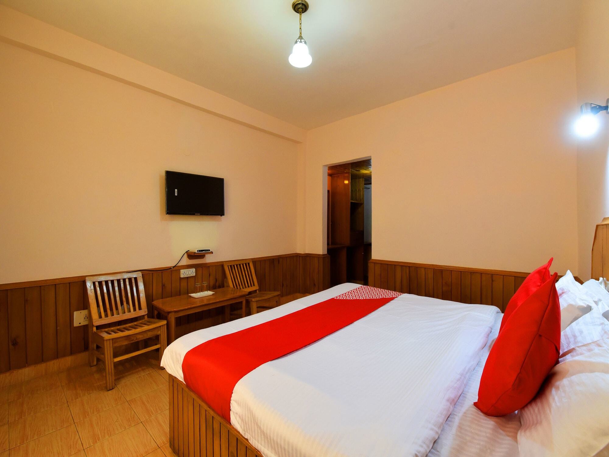 Oyo 13947 Tourist Nest Hotel - Manali (Himachal Pradesh) — Photos 1